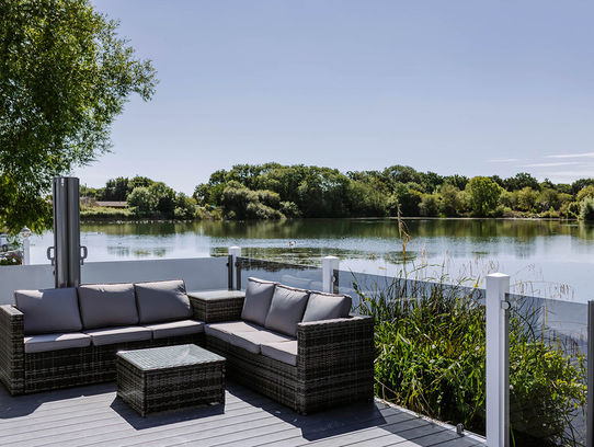 Chichester Lakeside Holiday Park Sussex